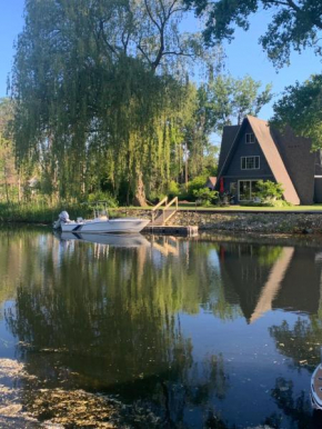 Lazy Daze Lagoon by Simple Life Rentals